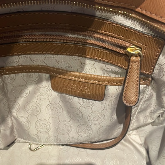 MICHAEL KORS Leather Satchel - Picture 4 of 6